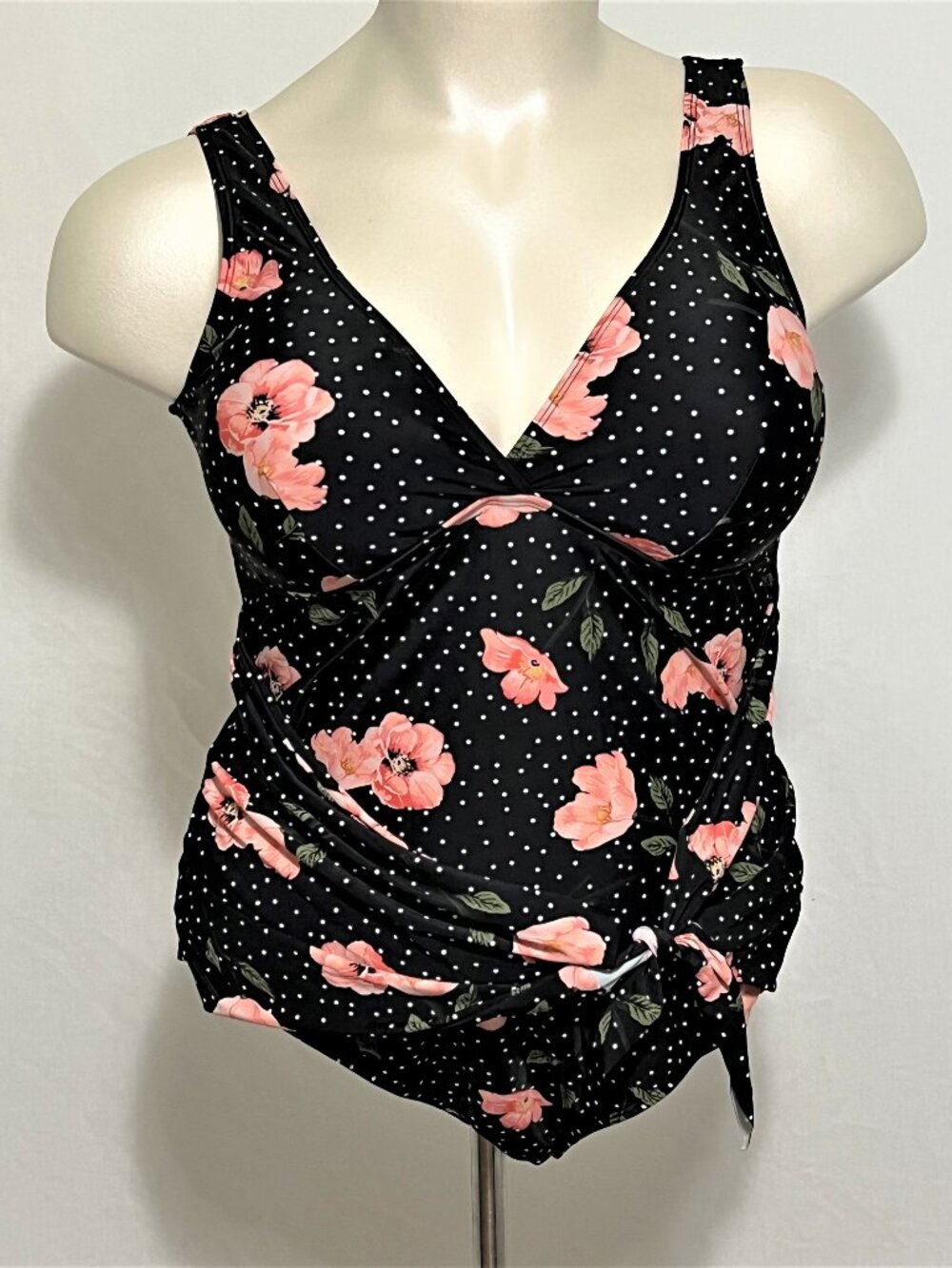 Torrid Swimsuit Swim One Piece Wireless Polka Dot Floral Black Plus Size 1 14 16